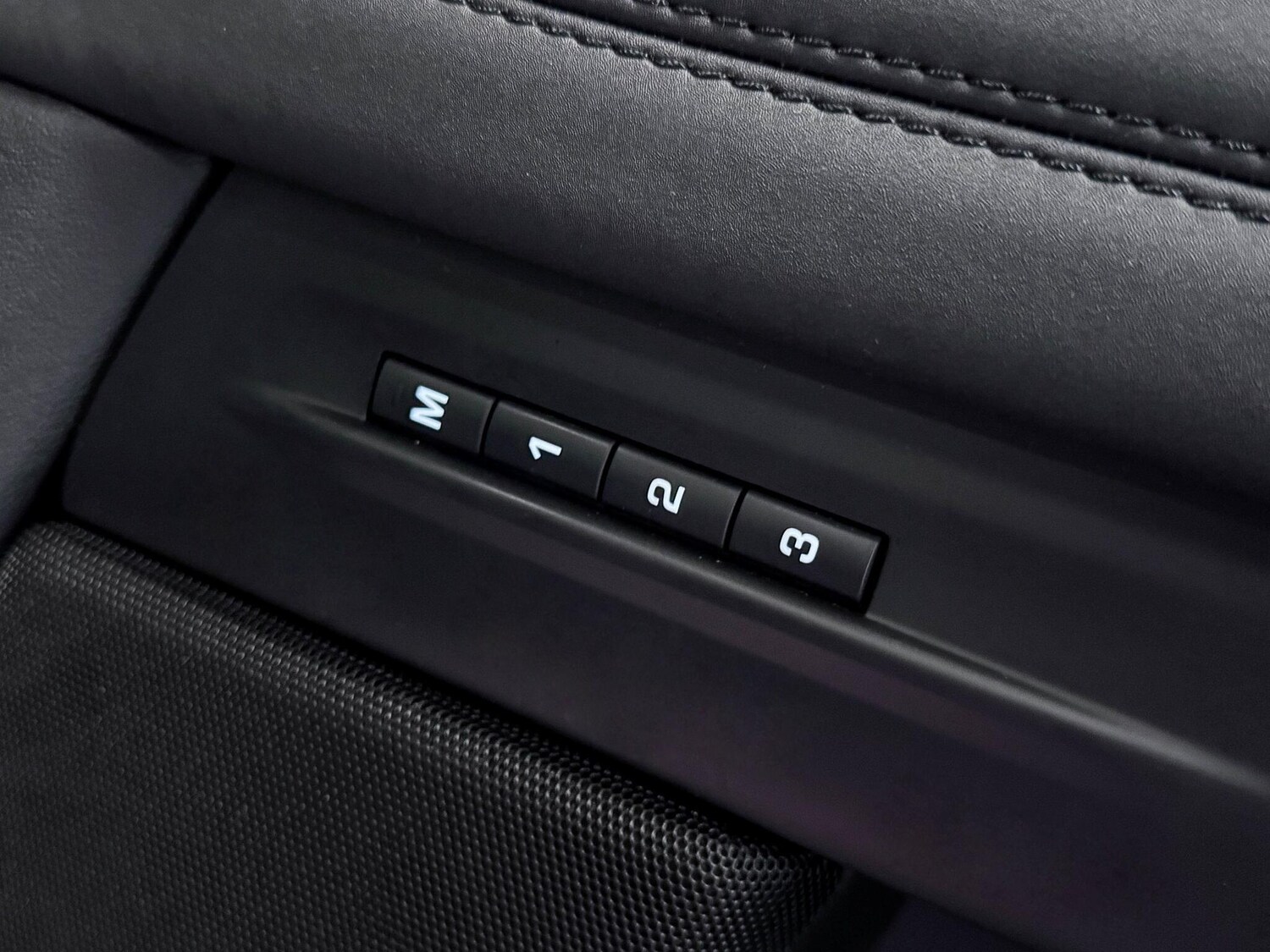 Used Land Rover Range Rover Evoque 2022 for sale - 76975828: Photo 18