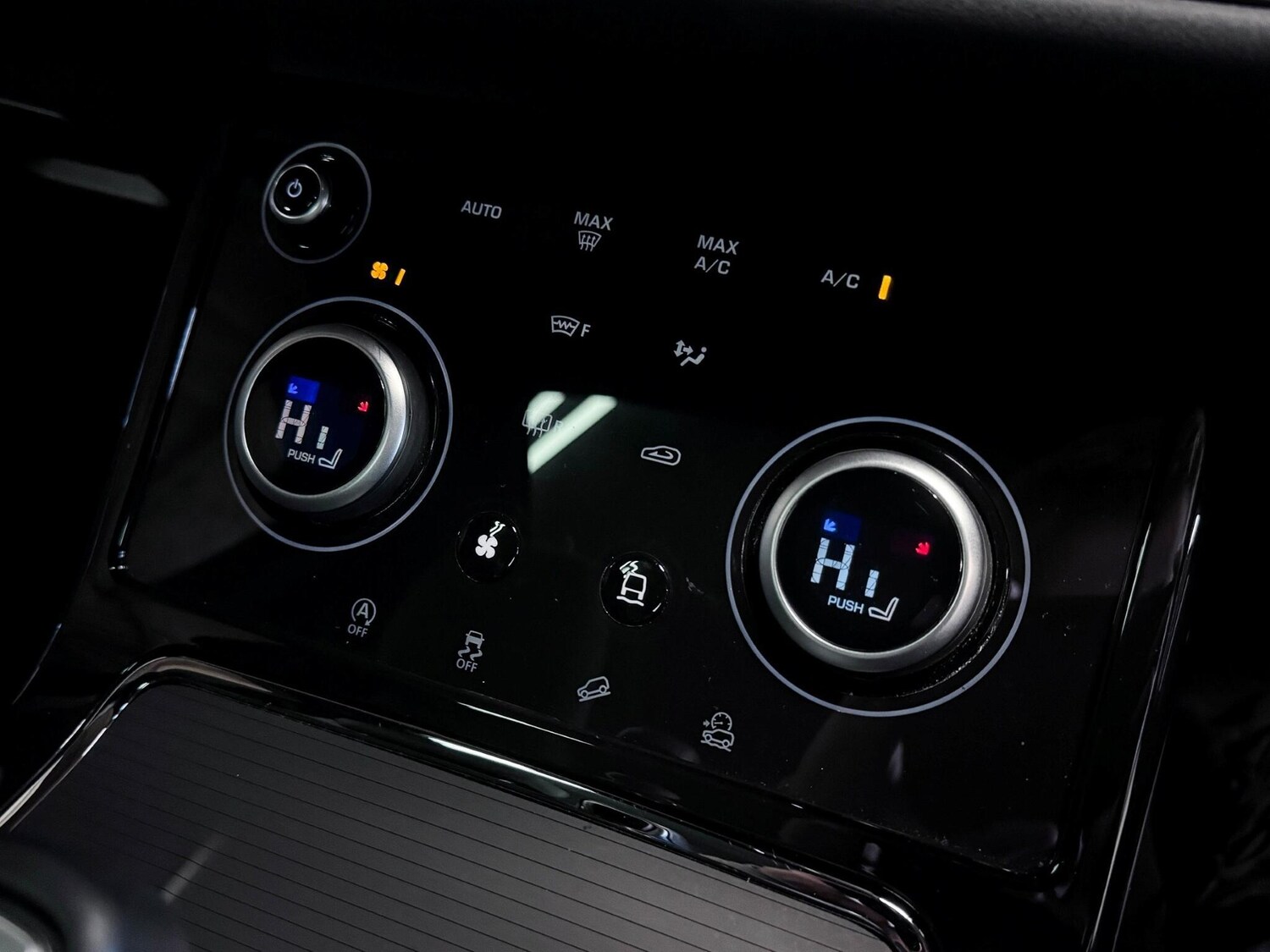 Used Land Rover Range Rover Evoque 2022 for sale - 76975828: Photo 30