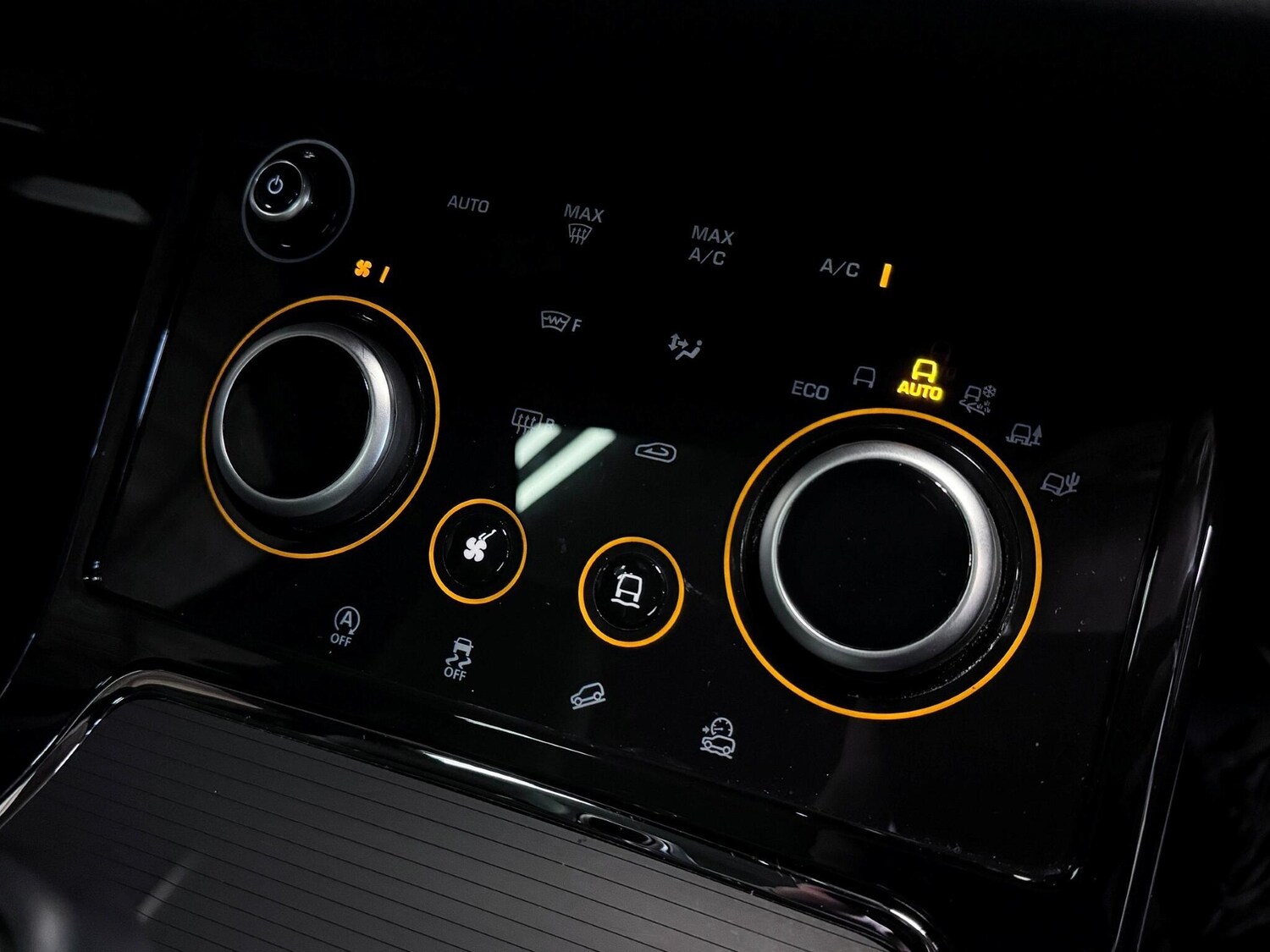 Used Land Rover Range Rover Evoque 2022 for sale - 76975828: Photo 31