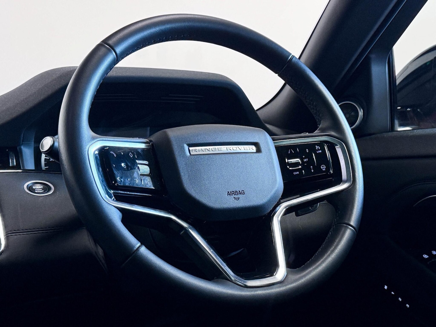 Used Land Rover Range Rover Evoque 2022 for sale - 76975828: Photo 35