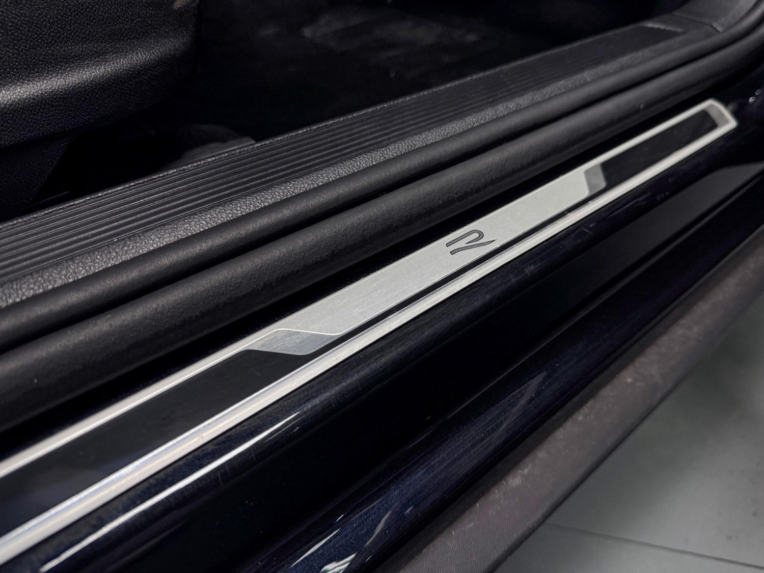 Used Volkswagen T-Roc 2024 for sale - 76513272: Photo 18