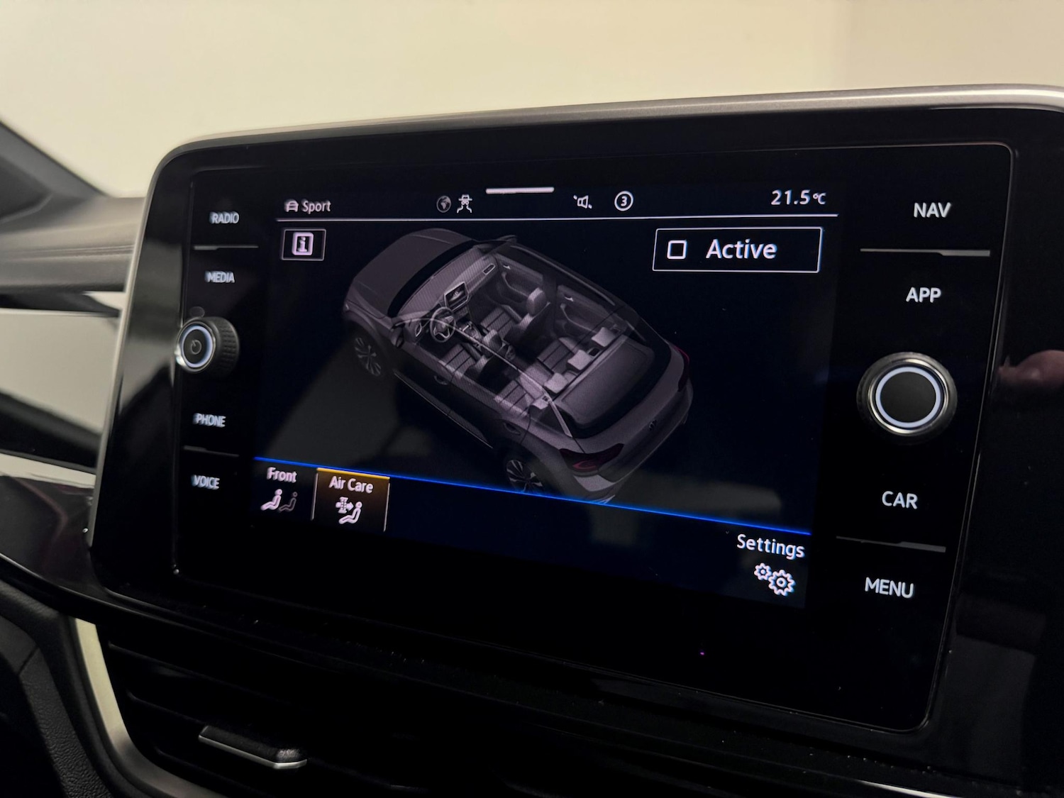 Used Volkswagen T-Roc 2024 for sale - 76513272: Photo 47