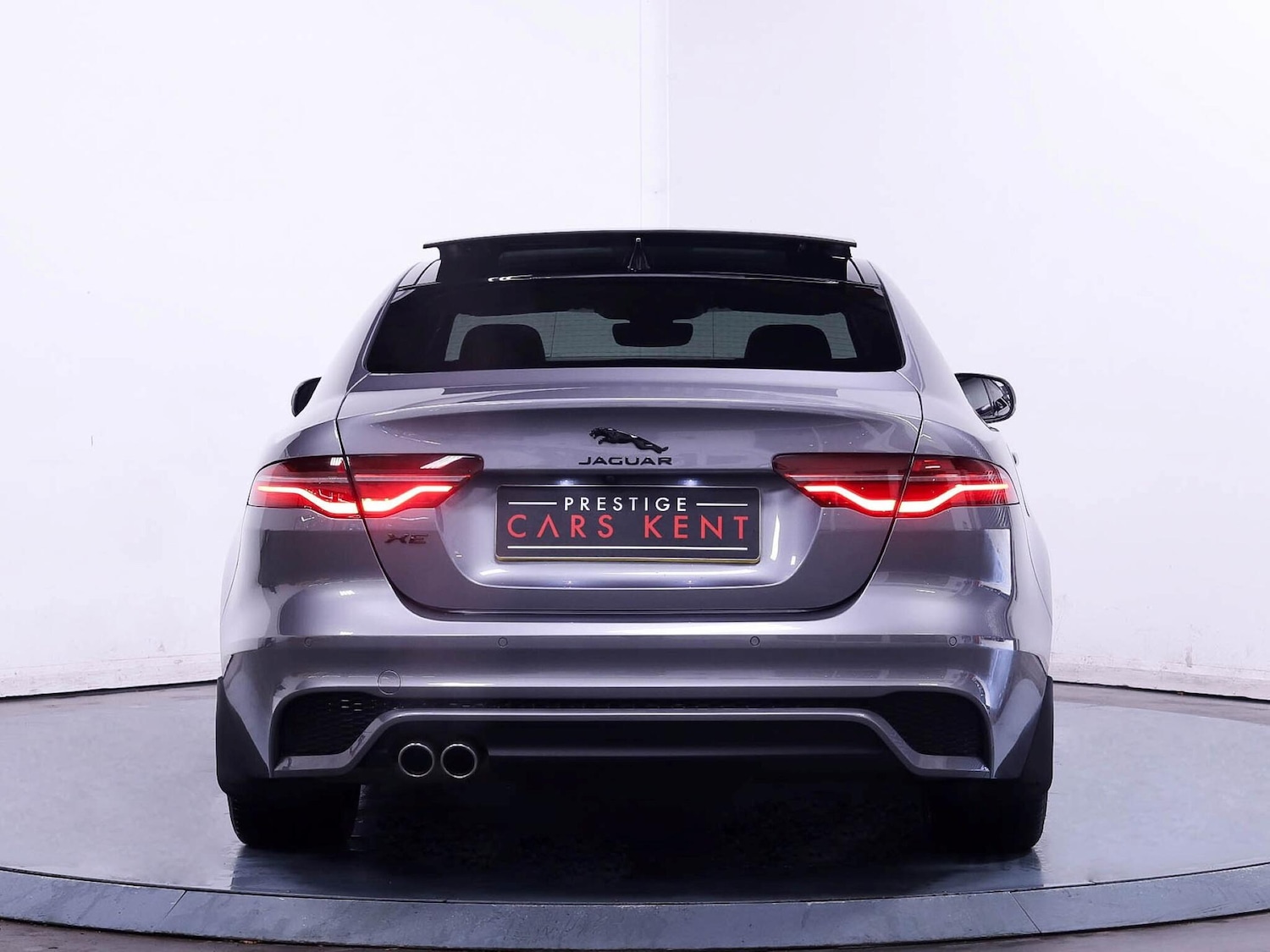 Used Jaguar XE 2023 for sale - 76408743: Photo 11