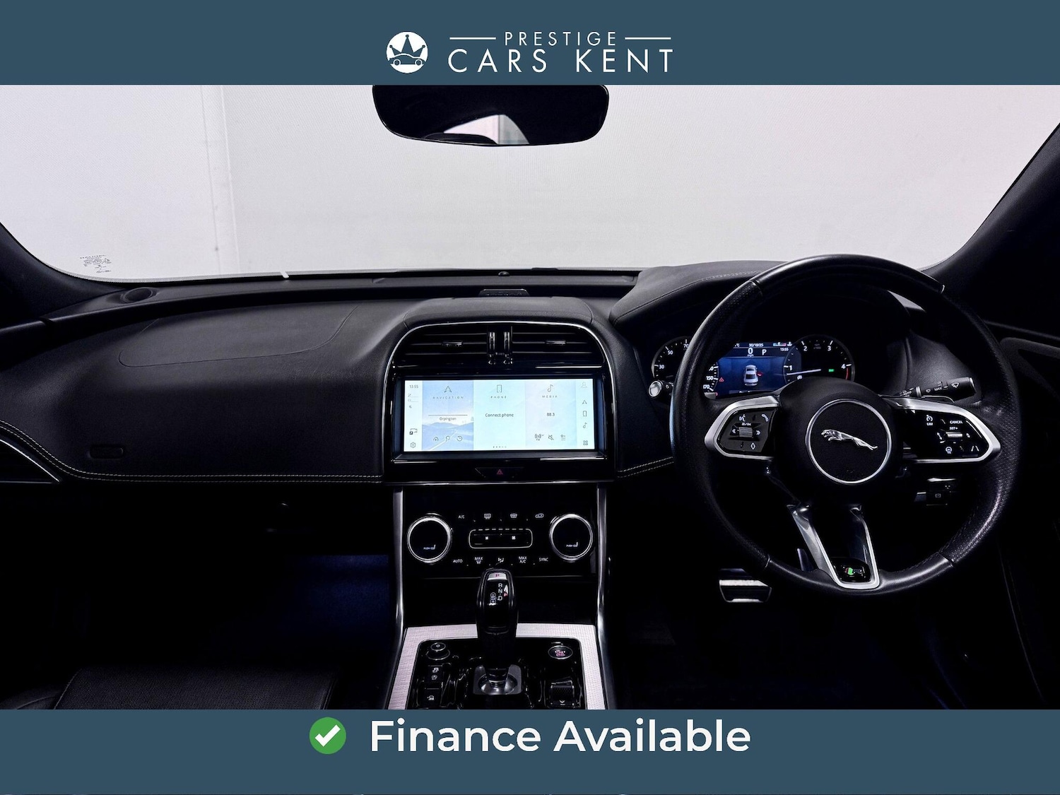 Used Jaguar XE 2023 for sale - 76408743: Photo 2