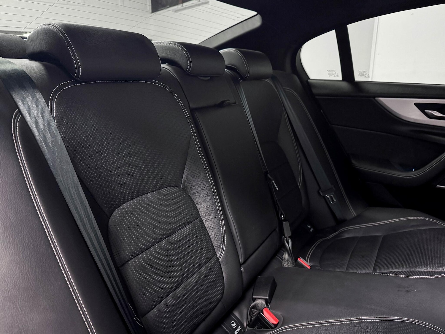 Used Jaguar XE 2023 for sale - 76408743: Photo 22