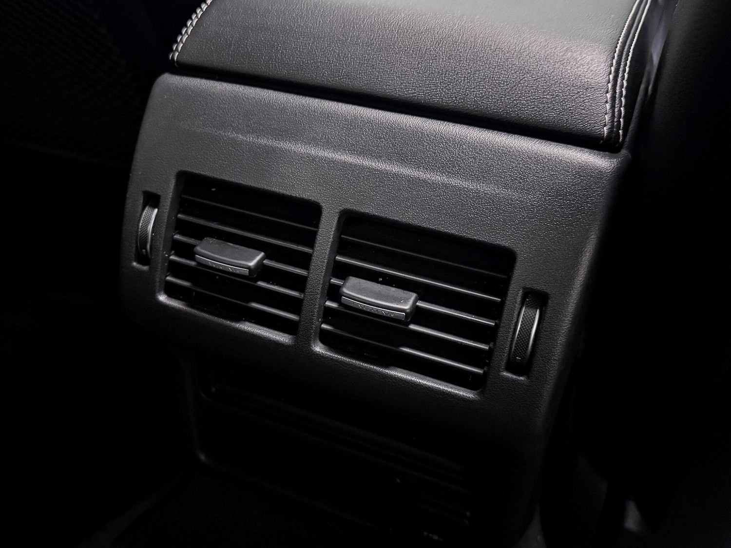 Used Jaguar XE 2023 for sale - 76408743: Photo 24