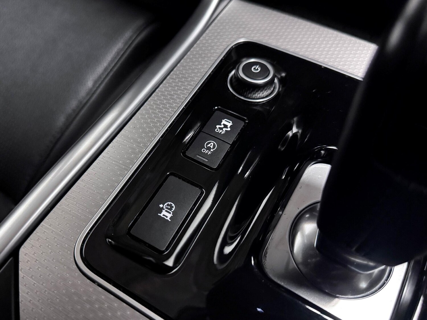 Used Jaguar XE 2023 for sale - 76408743: Photo 30