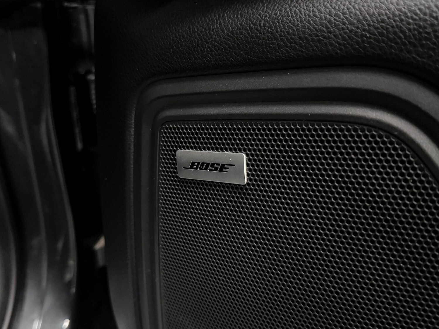 Used Porsche Macan 2019 for sale - 75978603: Photo 21