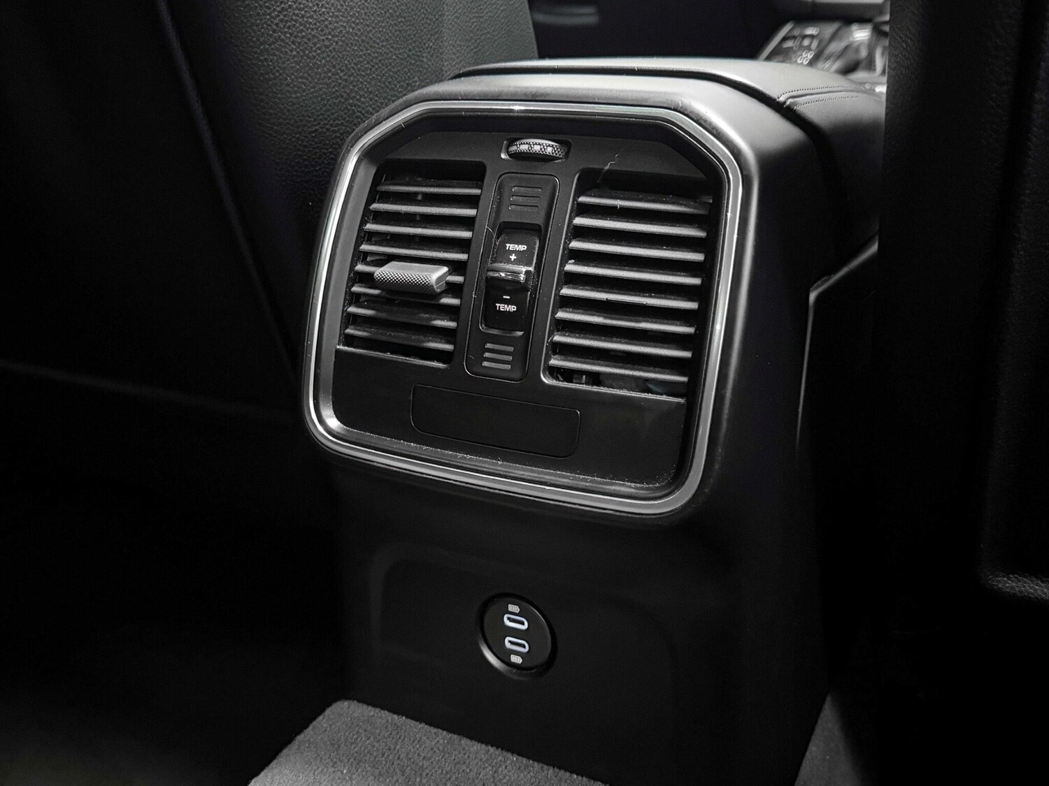 Used Porsche Macan 2019 for sale - 75978603: Photo 31