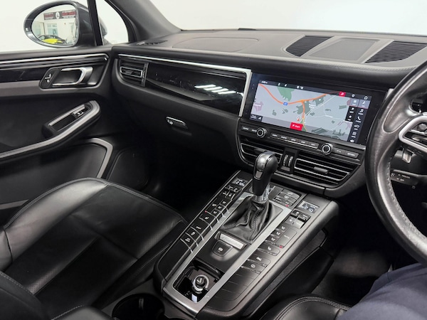Used Porsche Macan 2019 for sale - 75978603: Photo 32
