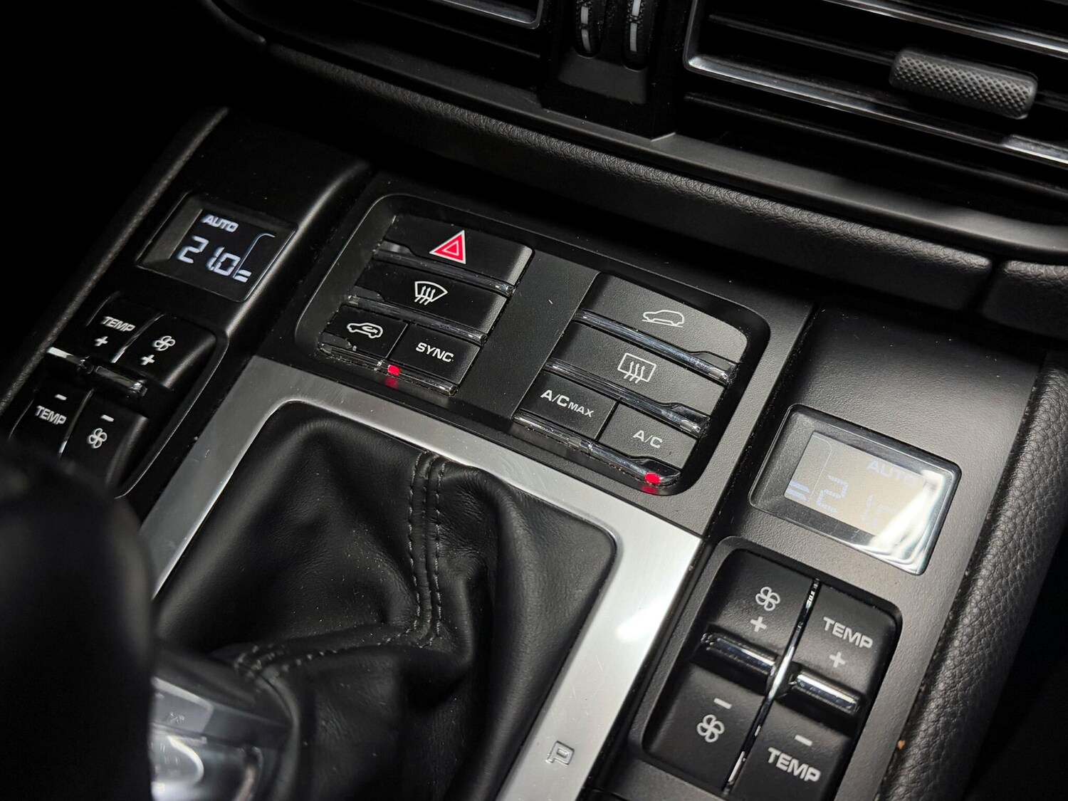 Used Porsche Macan 2019 for sale - 75978603: Photo 39