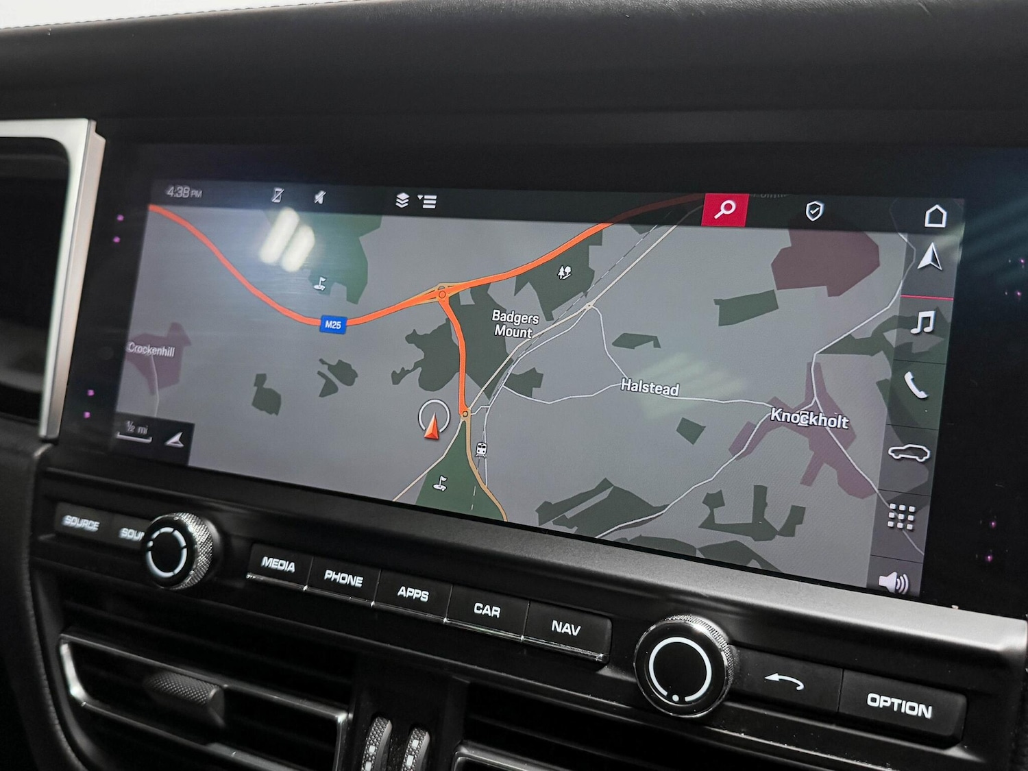 Used Porsche Macan 2019 for sale - 75978603: Photo 48