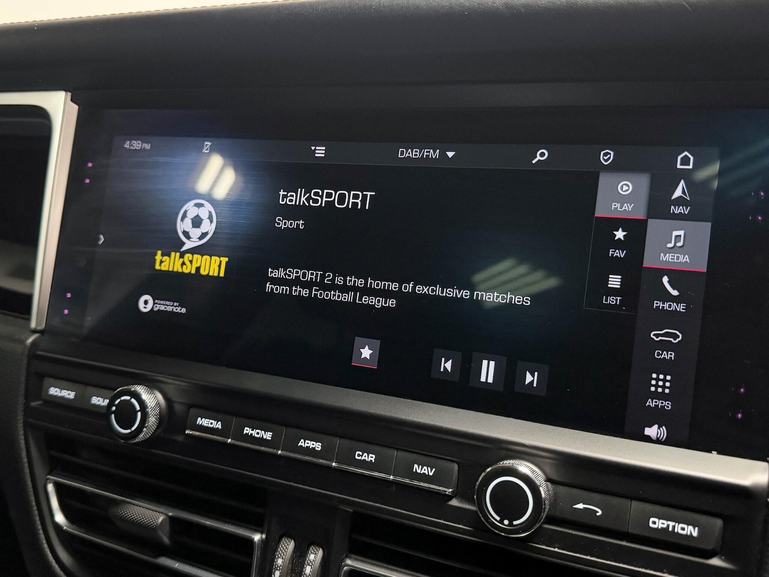 Used Porsche Macan 2019 for sale - 75978603: Photo 51