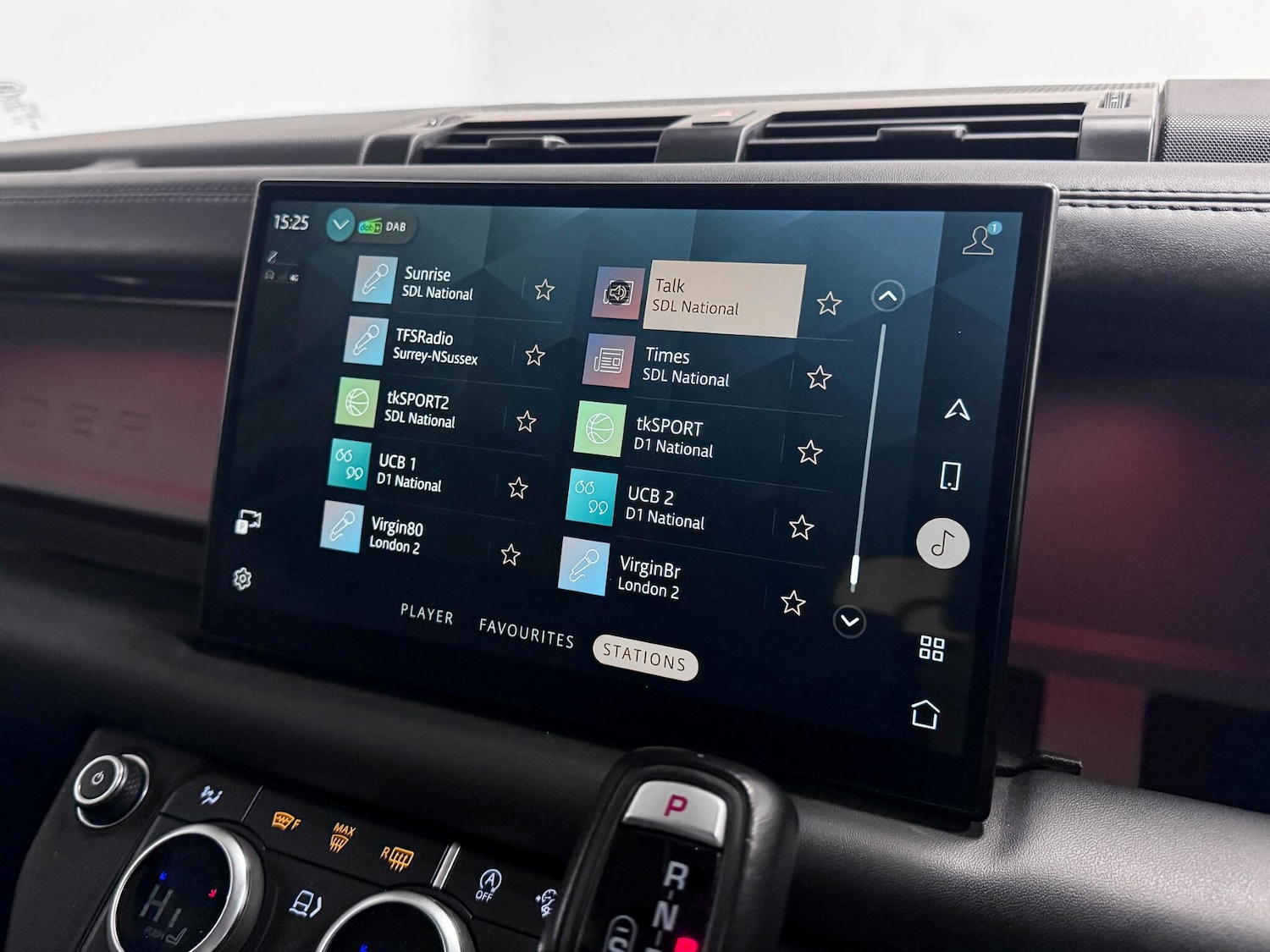 Used Land Rover Defender 110 2023 for sale - 77120641: Photo 38