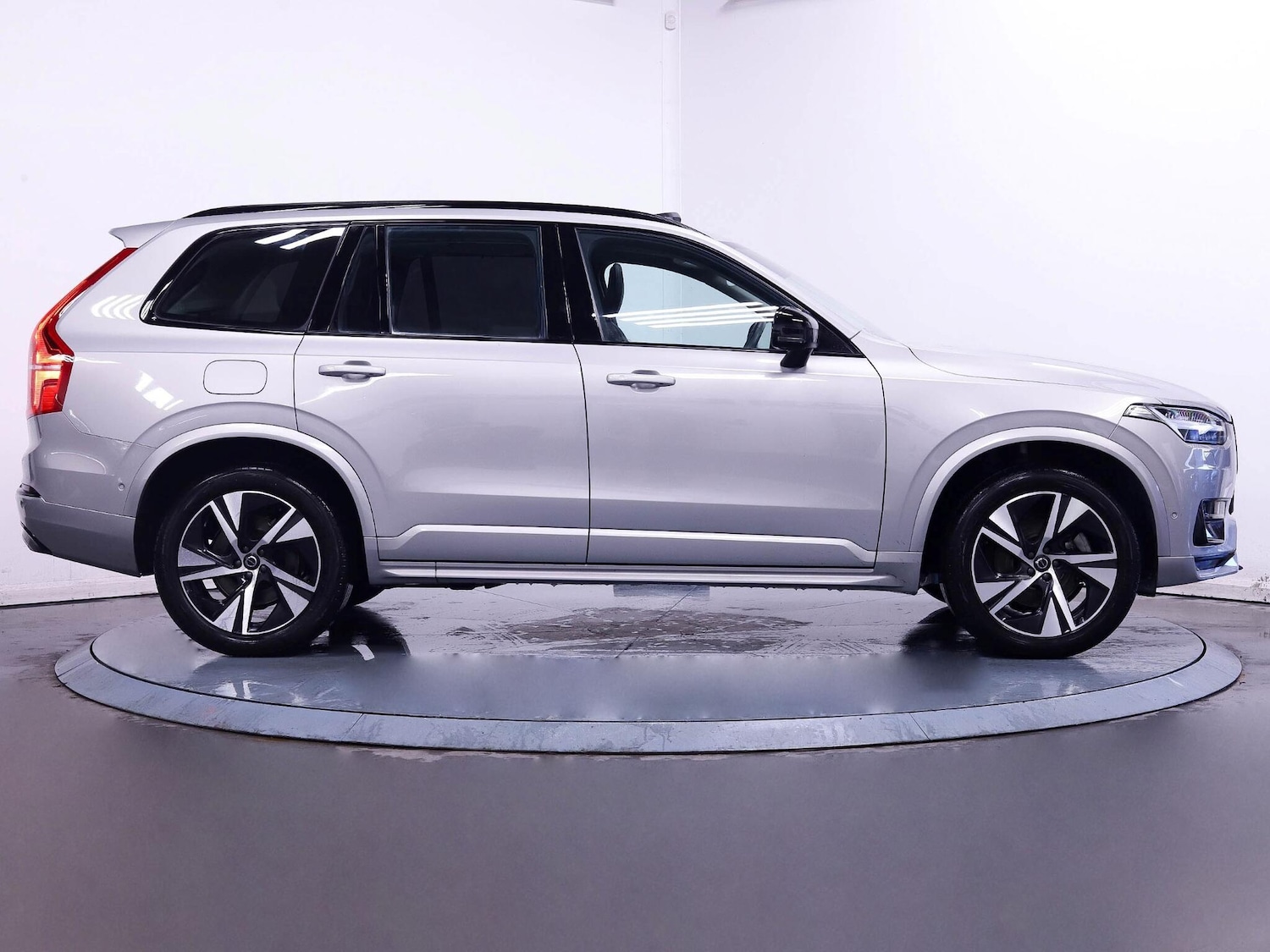 Used Volvo XC90 2023 for sale - 76512652: Photo 8