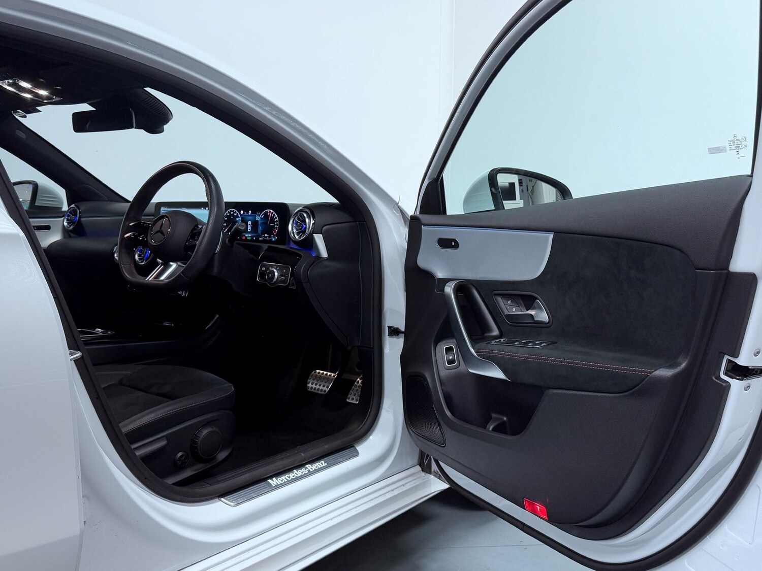 Used Mercedes-Benz A-Class for sale - 77854196: Photo 13