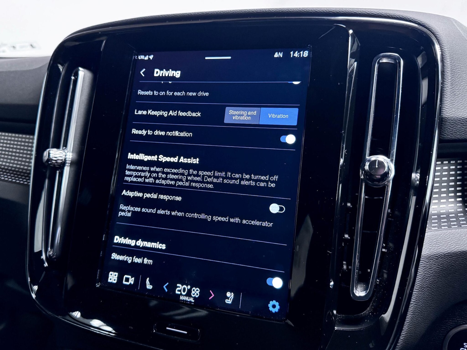 Used Volvo XC40 2024 for sale - 76607750: Photo 49