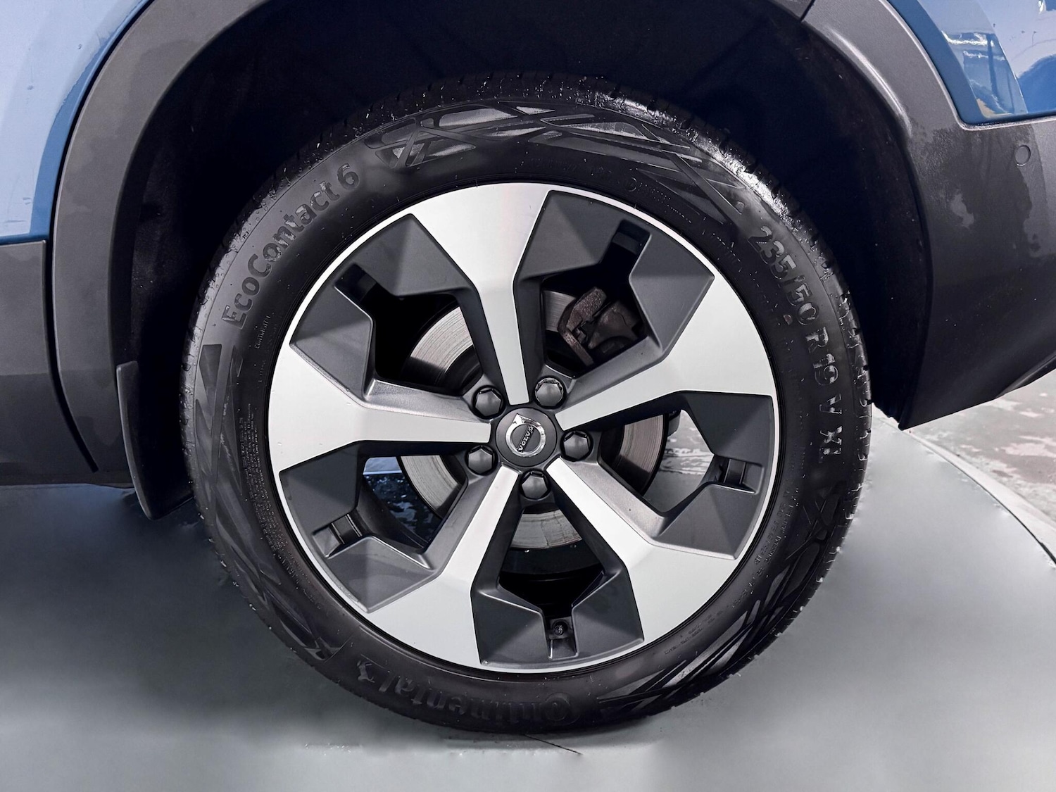 Used Volvo XC40 2024 for sale - 76607750: Photo 53