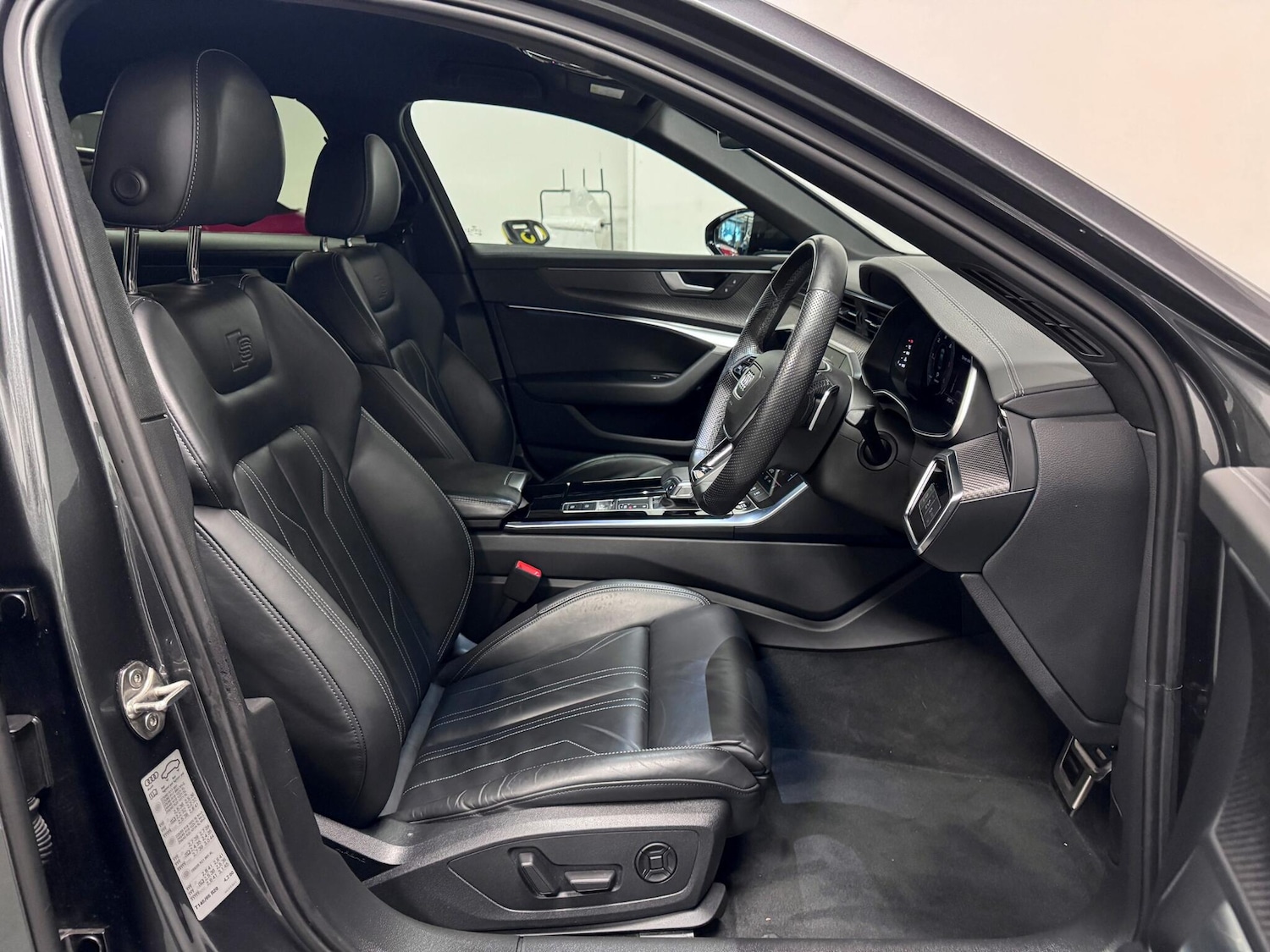 Used Audi A6 Saloon 2022 for sale - 77203612: Photo 22