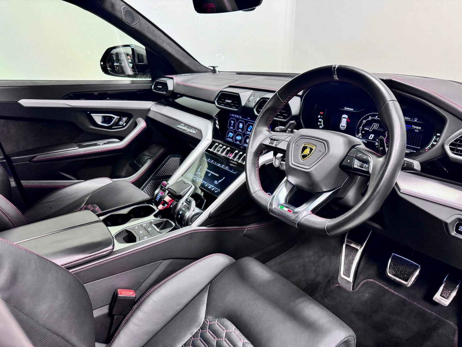 Used Lamborghini Urus 2022 for sale - 77440103: Photo 21