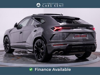 Used Lamborghini Urus 2022 for sale - 77440103: Photo