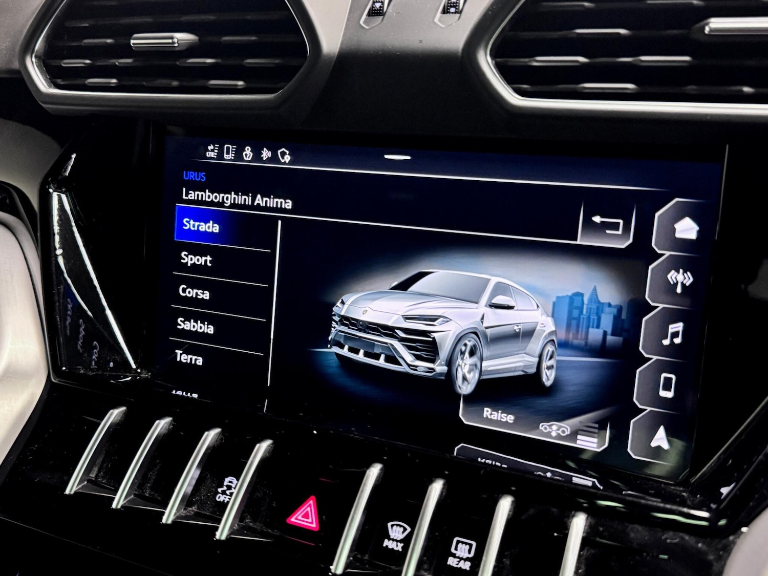 Used Lamborghini Urus 2022 for sale - 77440103: Photo 49