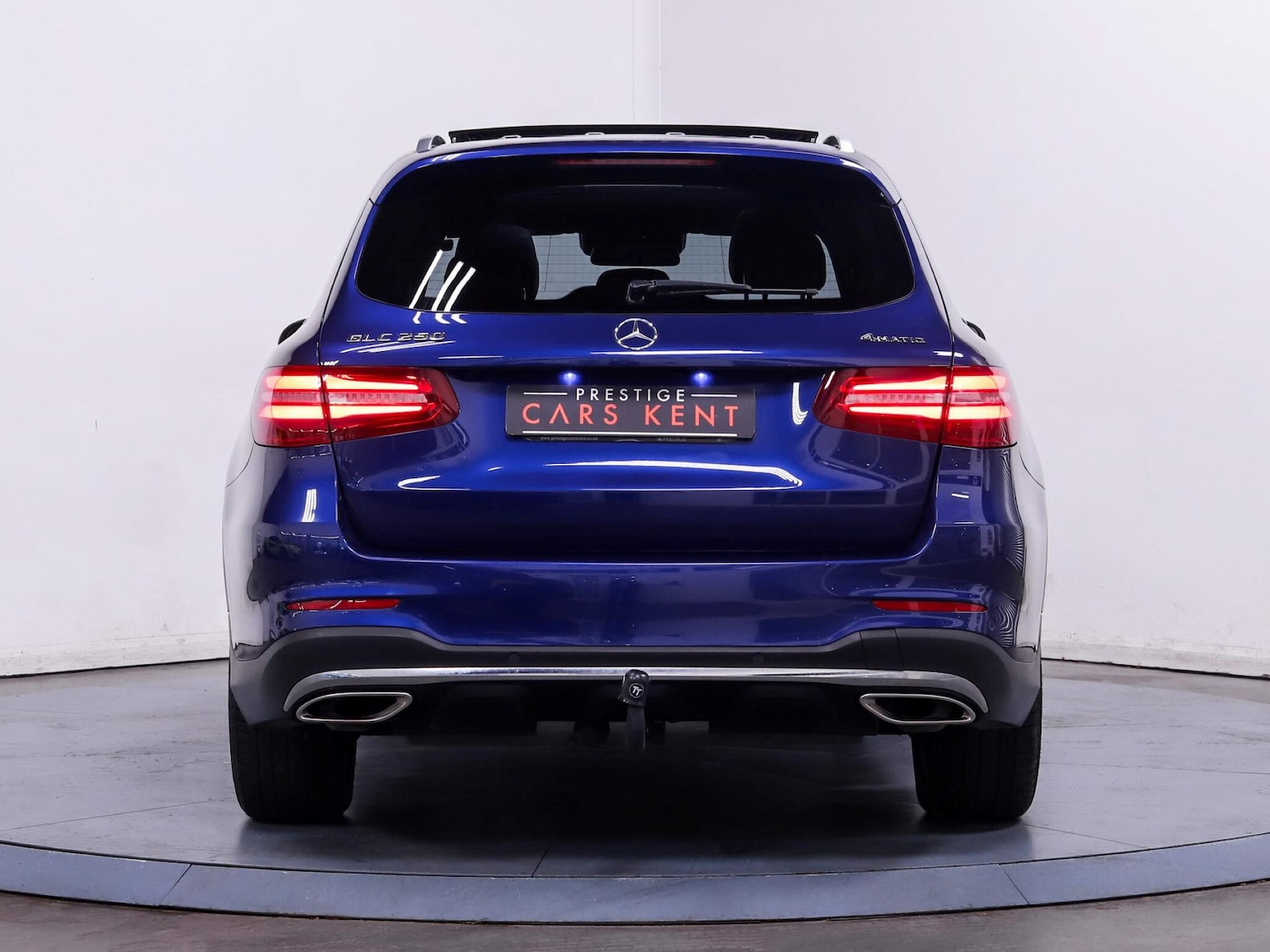 Used Mercedes-Benz GLC 2018 for sale - 76238691: Photo 11