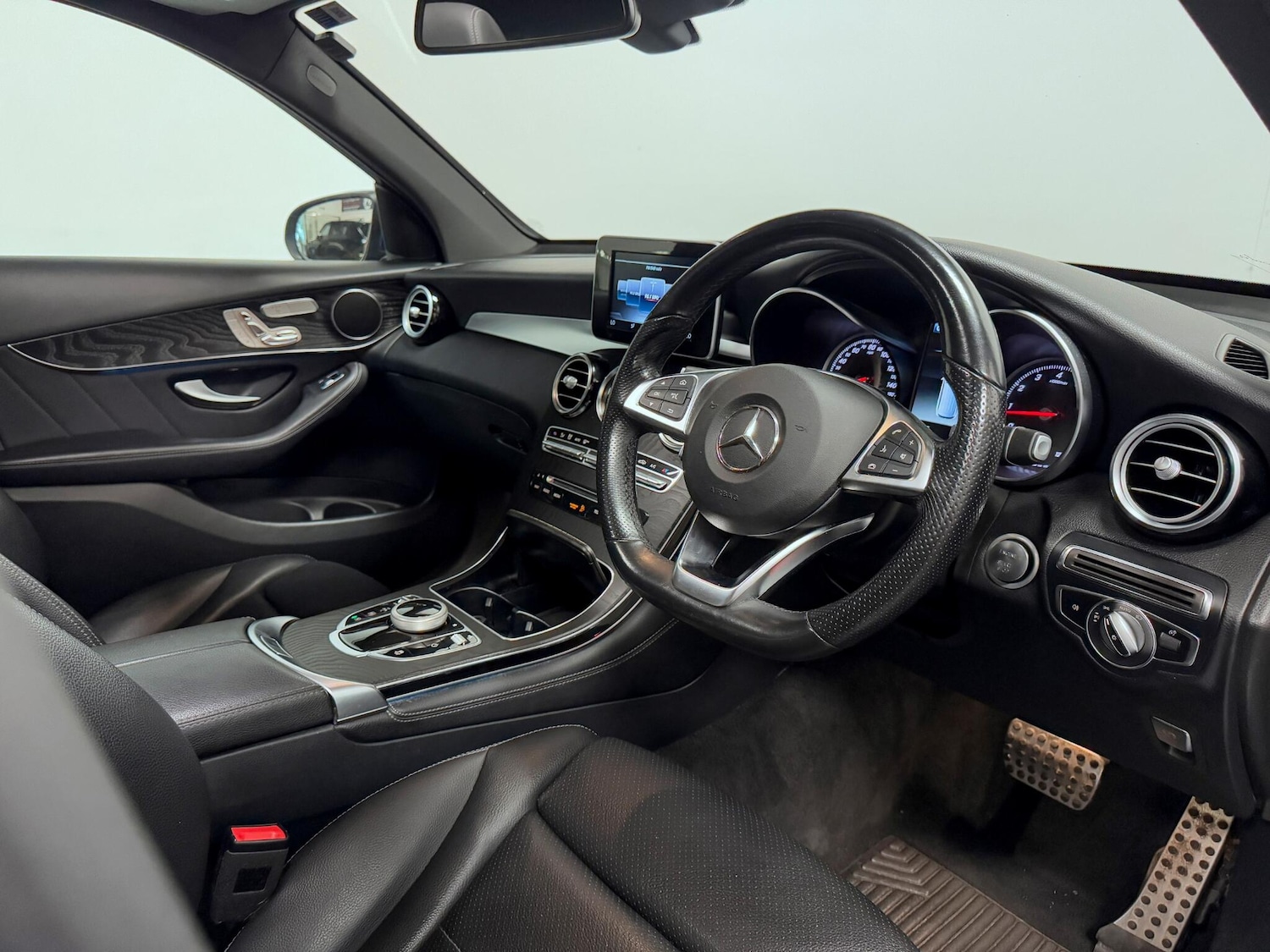 Used Mercedes-Benz GLC 2018 for sale - 76238691: Photo 21