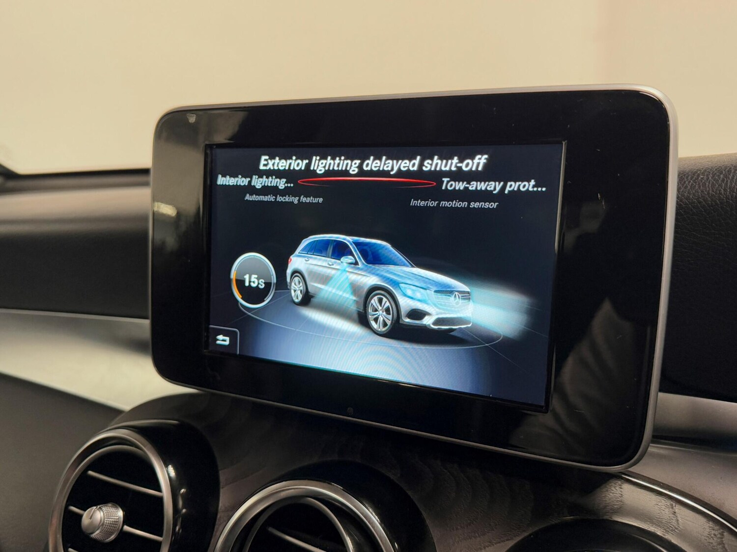 Used Mercedes-Benz GLC 2018 for sale - 76238691: Photo 55