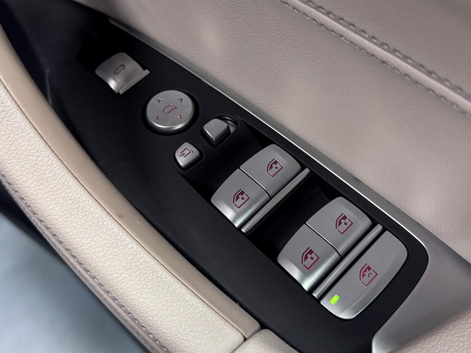 Used BMW X4 2022 for sale - 75645562: Photo 18