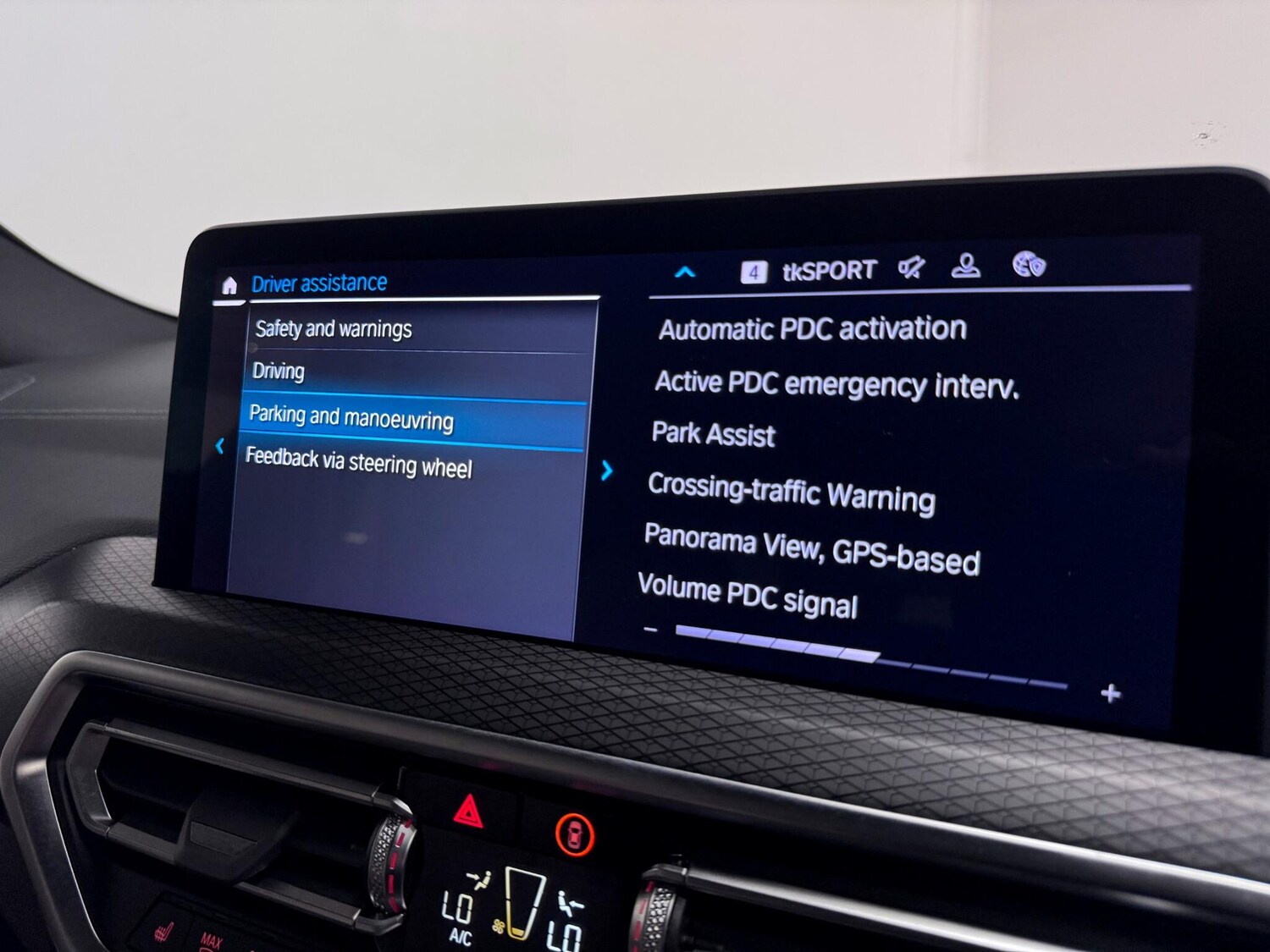 Used BMW X4 2022 for sale - 75645562: Photo 56