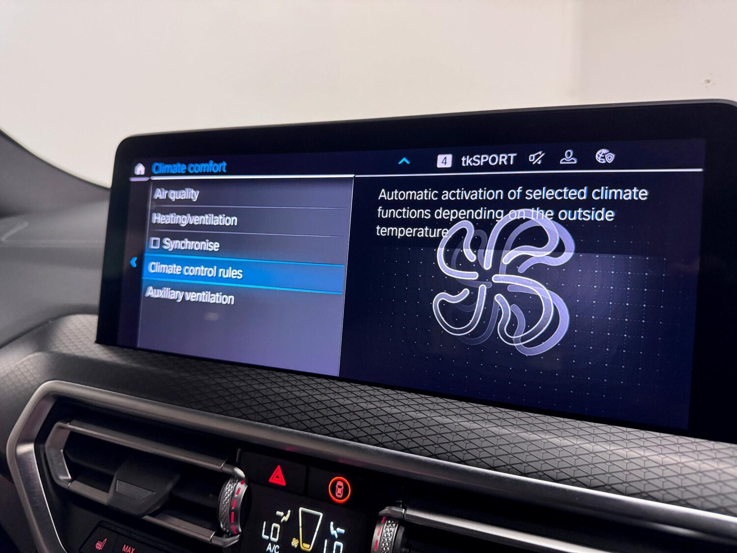 Used BMW X4 2022 for sale - 75645562: Photo 62