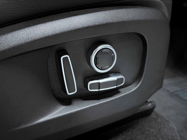 Used Jaguar F-Pace 2022 for sale - 75458689: Photo 18