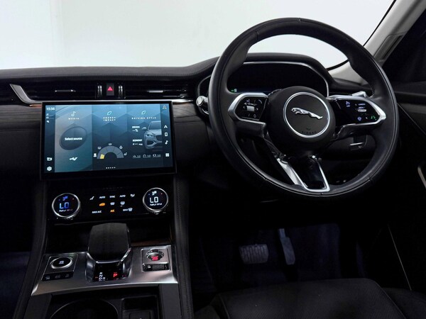 Used Jaguar F-Pace 2022 for sale - 75458689: Photo 27