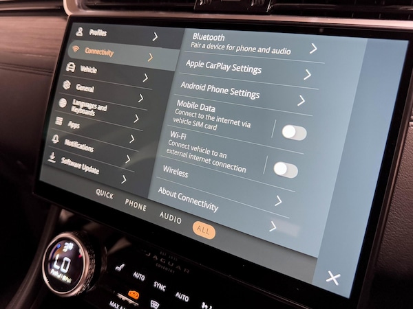 Used Jaguar F-Pace 2022 for sale - 75458689: Photo 44