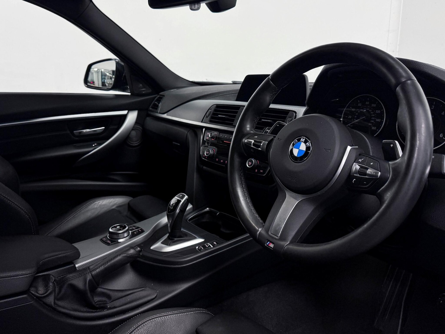 Used BMW 3 Series 2018 for sale - 76549721: Photo 18