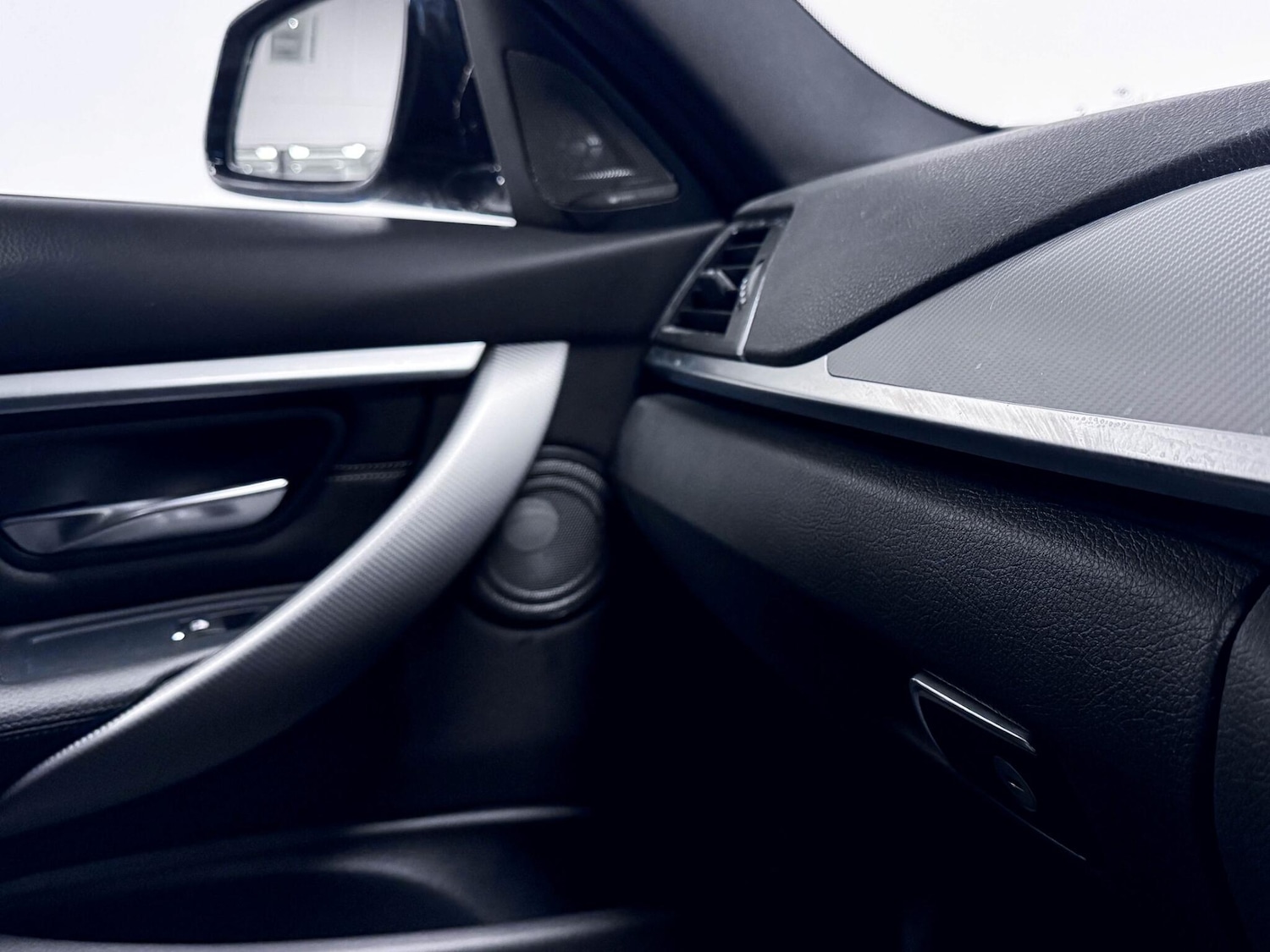 Used BMW 3 Series 2018 for sale - 76549721: Photo 21