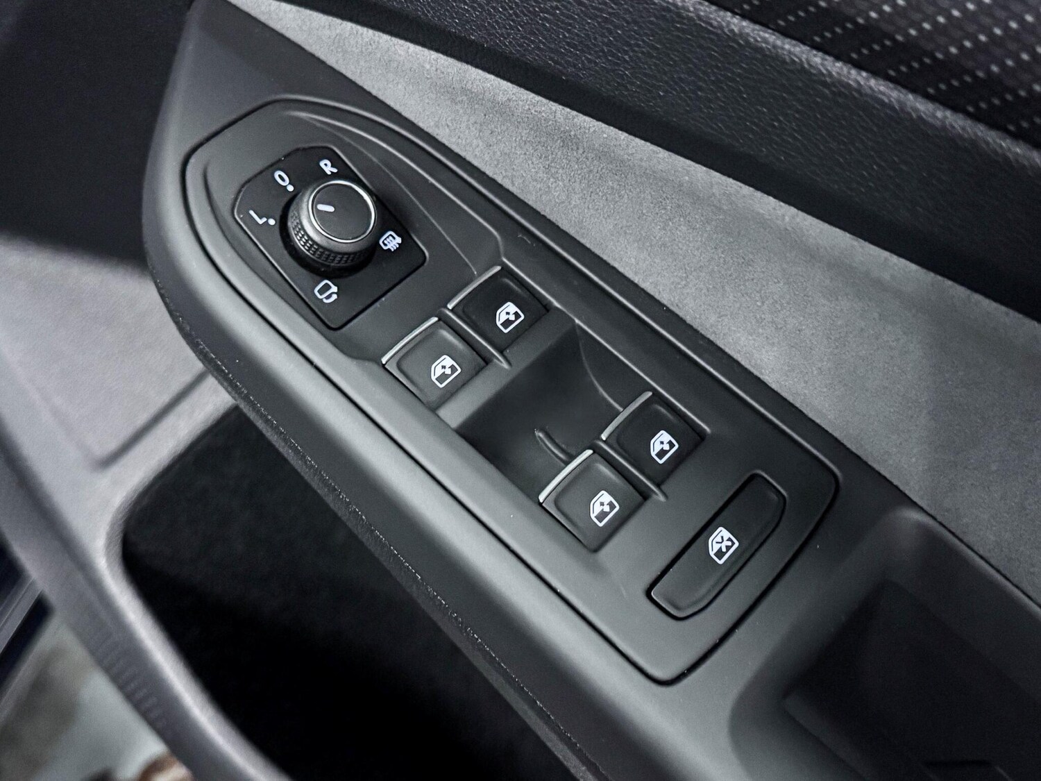 Used Volkswagen Golf 2022 for sale - 77345380: Photo 14