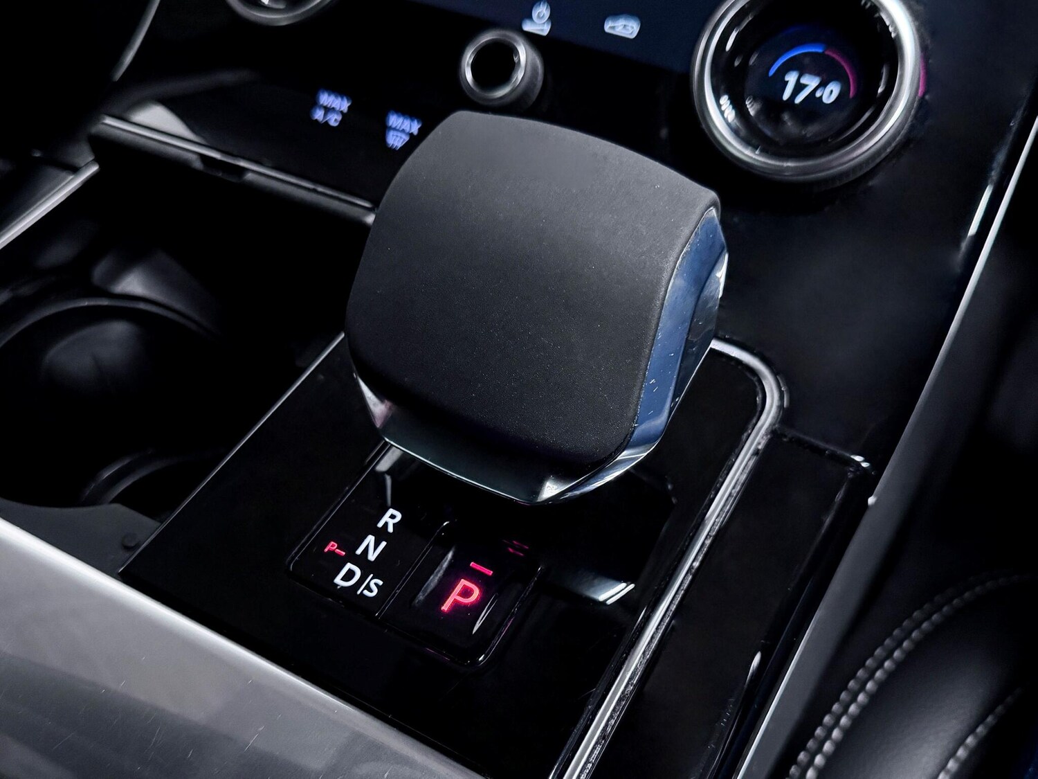 Used Land Rover Range Rover Velar 2022 for sale - 76964717: Photo 30