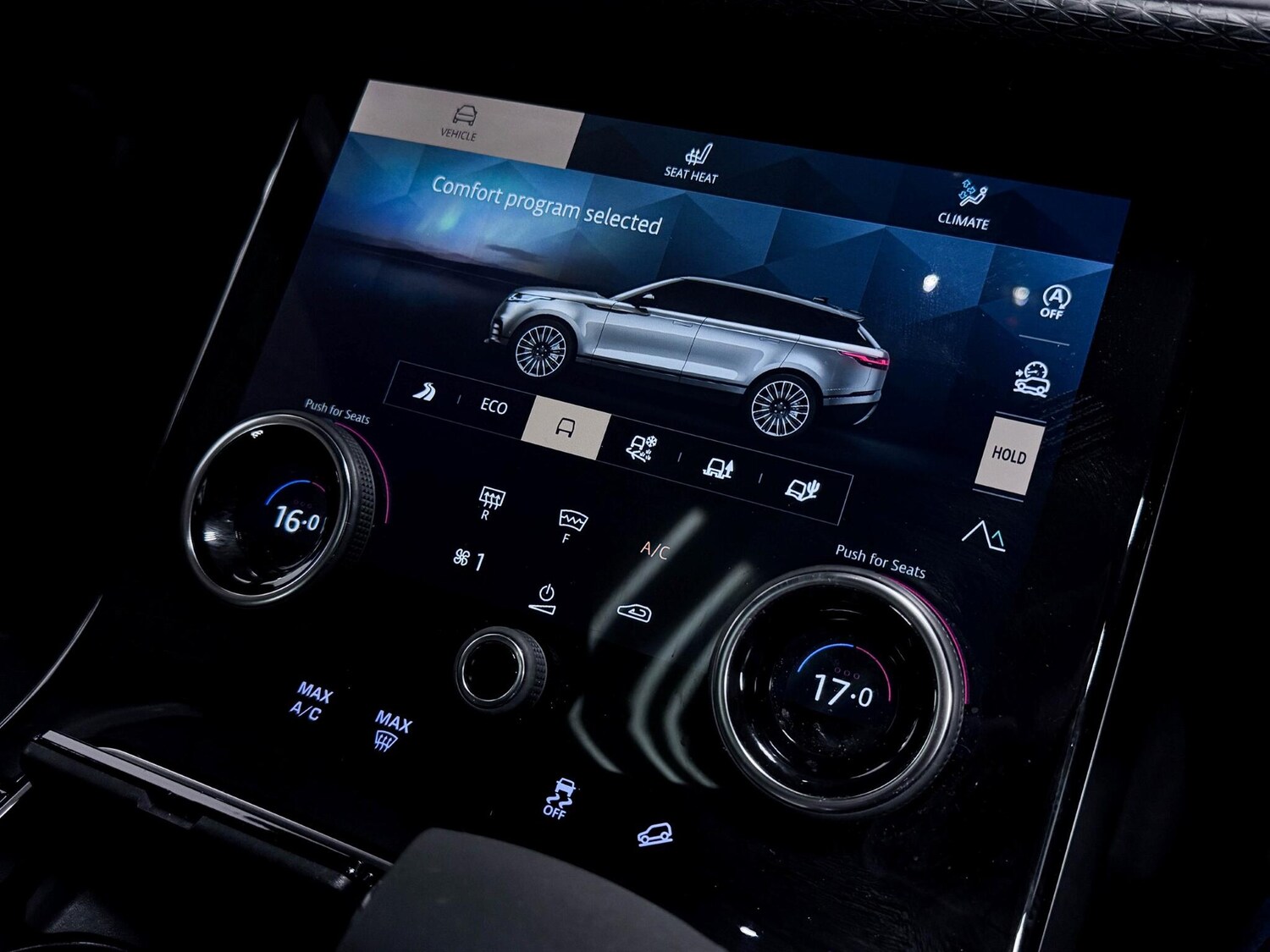 Used Land Rover Range Rover Velar 2022 for sale - 76964717: Photo 31