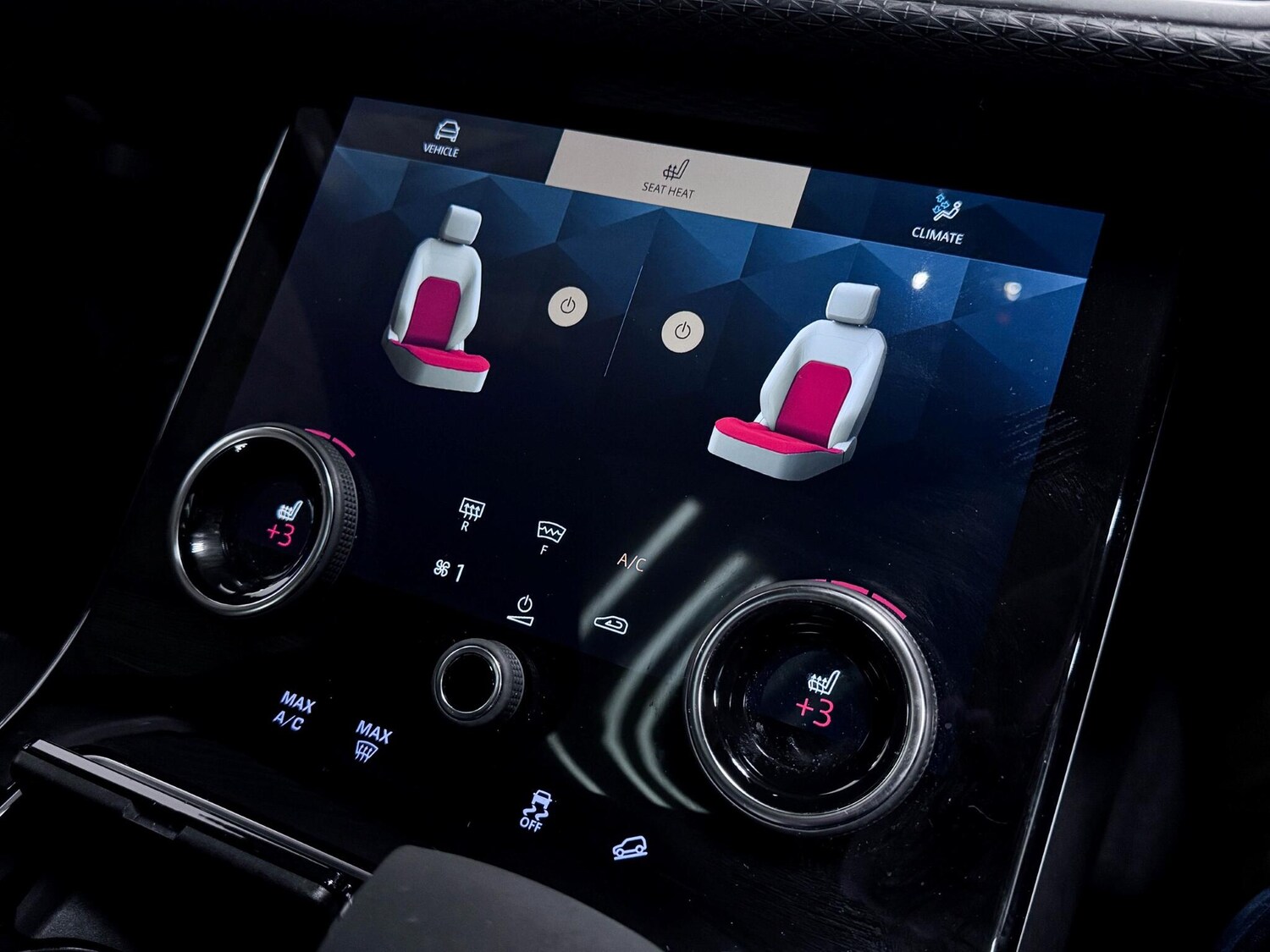 Used Land Rover Range Rover Velar 2022 for sale - 76964717: Photo 32