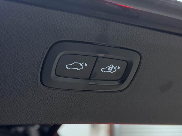 Used Volvo XC90 2021 for sale - 76042308: Photo 16