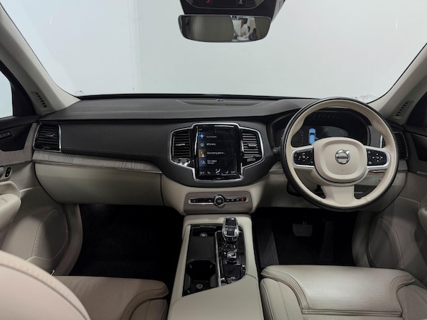 Used Volvo XC90 2021 for sale - 76042308: Photo 2