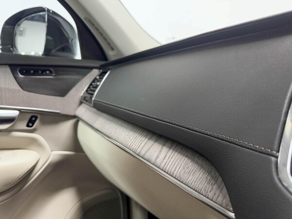 Used Volvo XC90 2021 for sale - 76042308: Photo 44