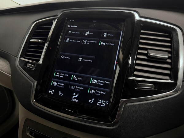 Used Volvo XC90 2021 for sale - 76042308: Photo 61