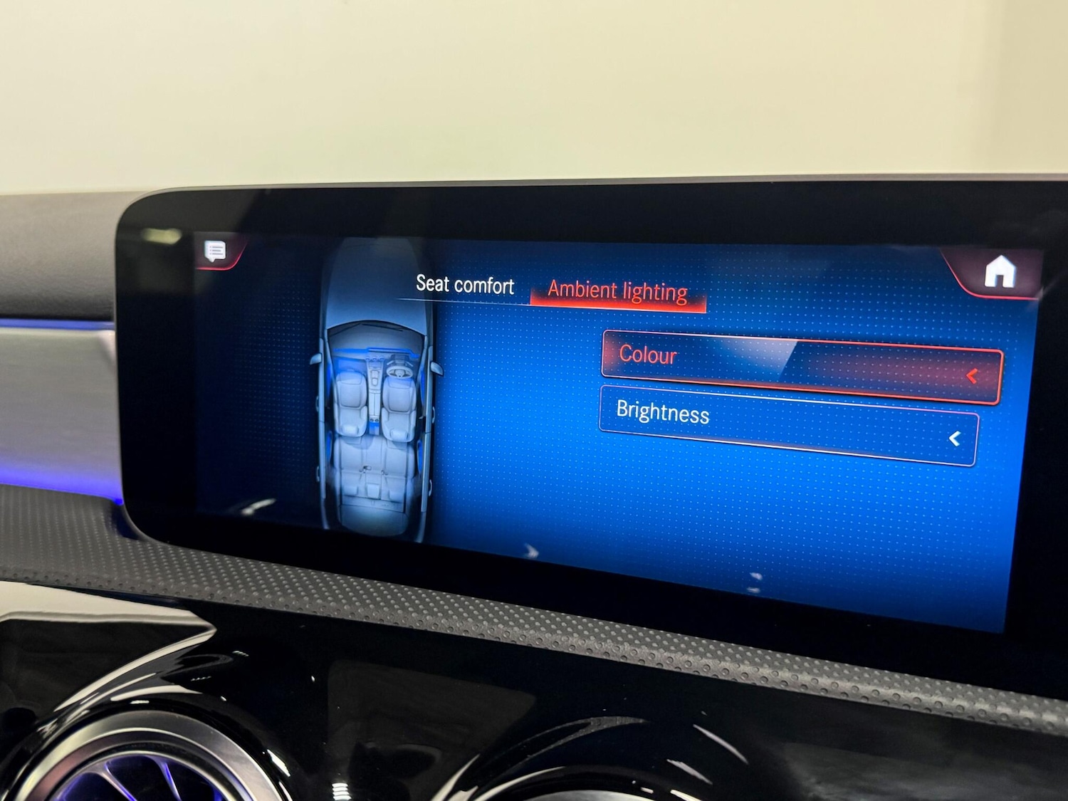 Used Mercedes-Benz A-Class 2020 for sale - 76689573: Photo 39