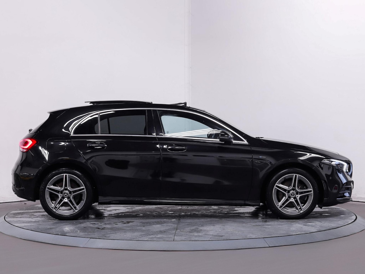 Used Mercedes-Benz A-Class 2020 for sale - 76689573: Photo 8