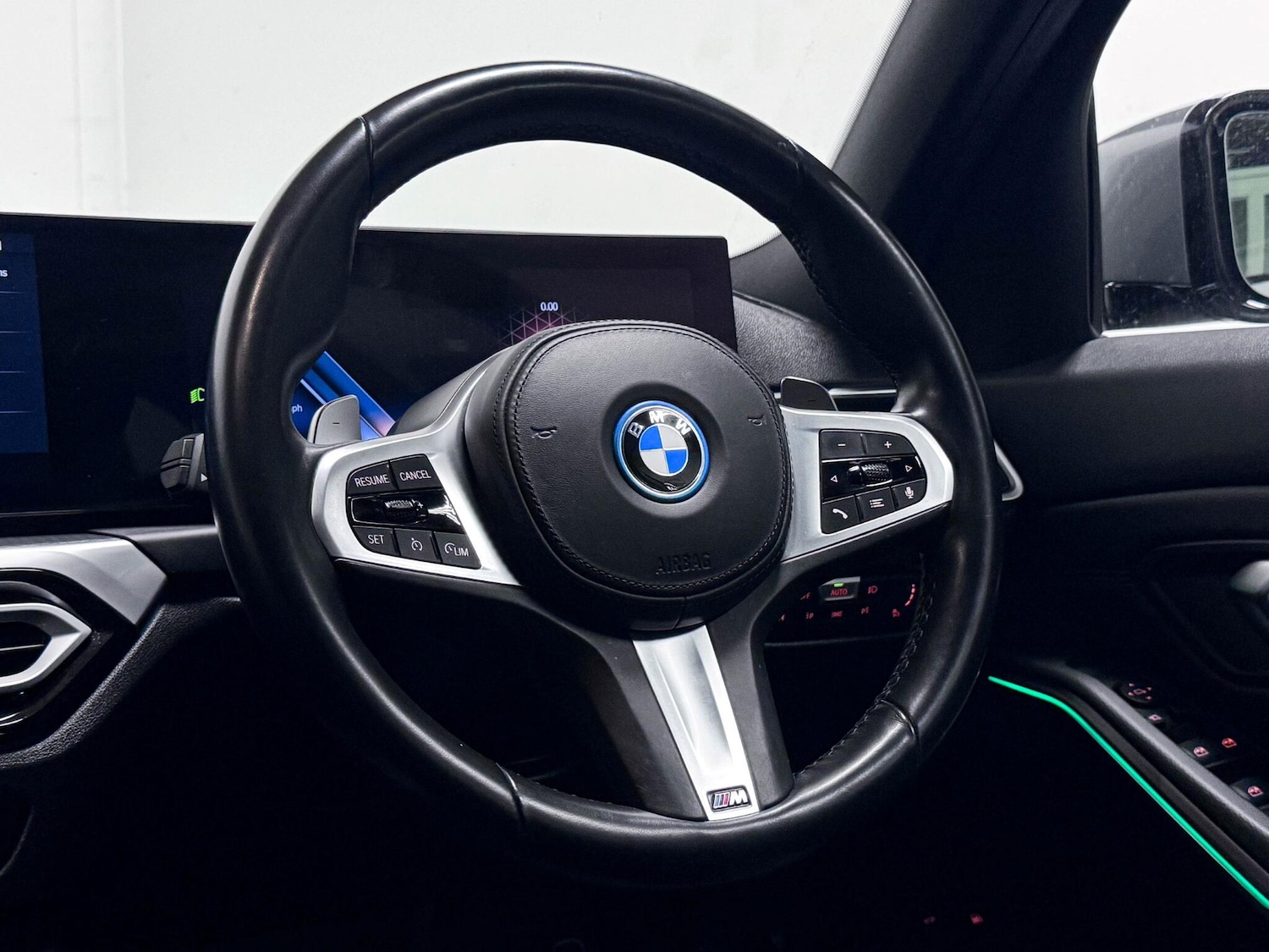 Used BMW 3 Series 2022 for sale - 76898284: Photo 32