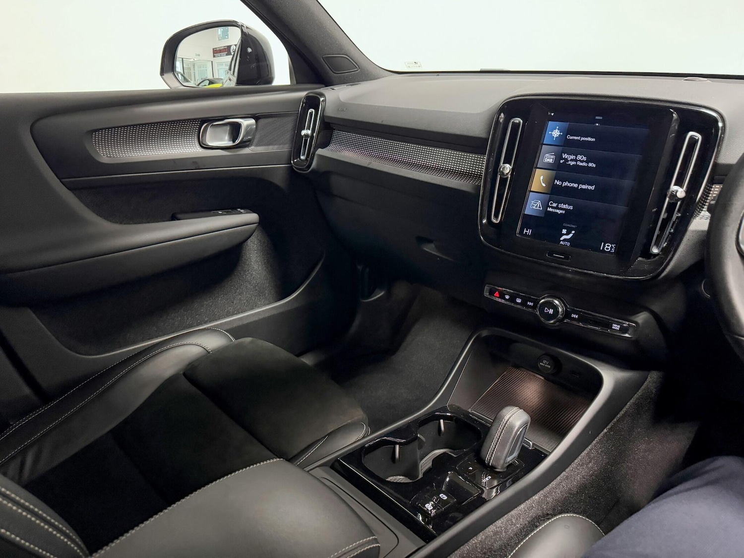 Used Volvo XC40 for sale - 76201230: Photo 29