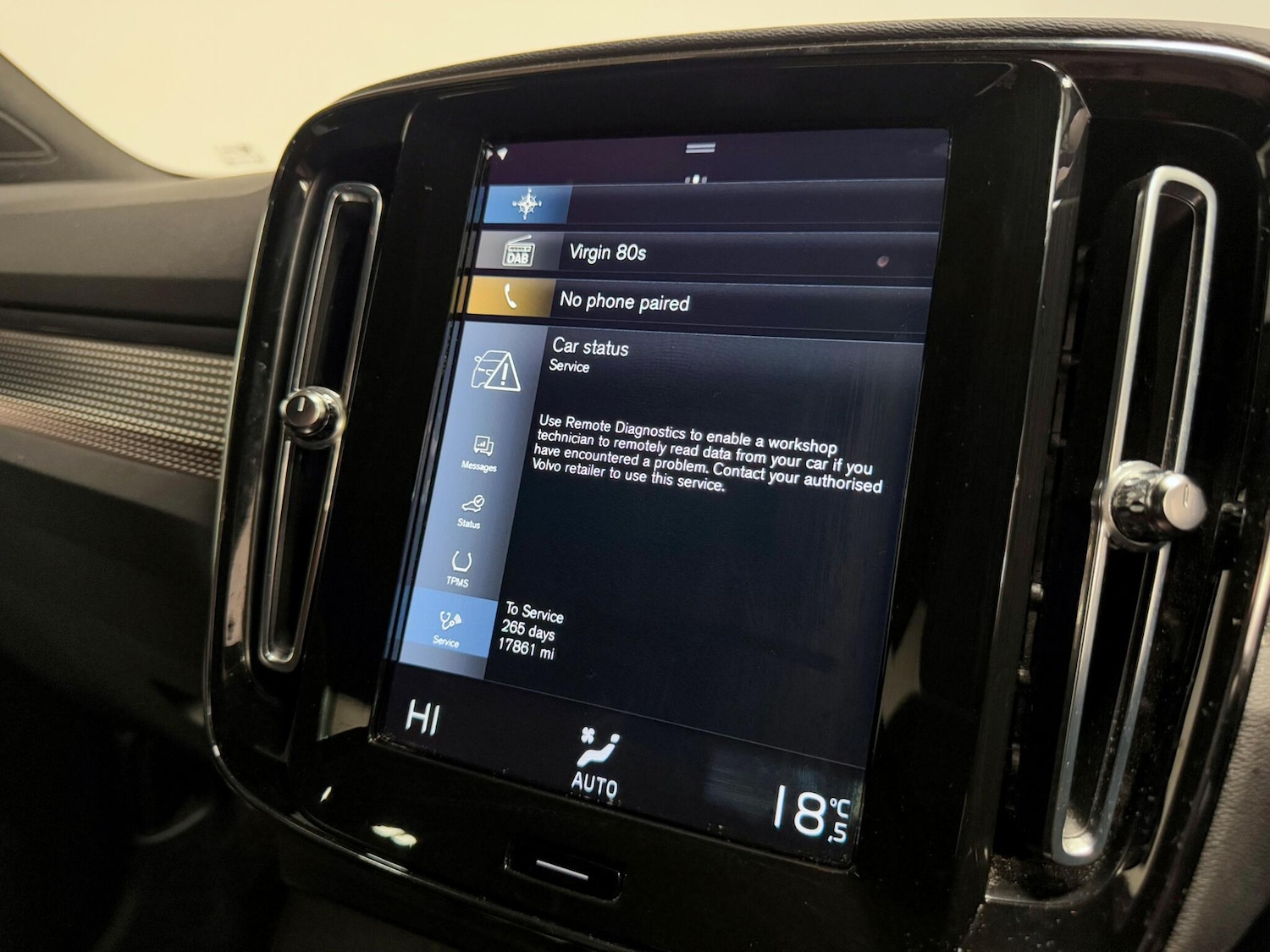 Used Volvo XC40 for sale - 76201230: Photo 44